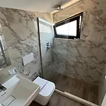 Hotel Tramonto Vlore