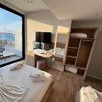 Tramonto Vlore Hotel Radhime