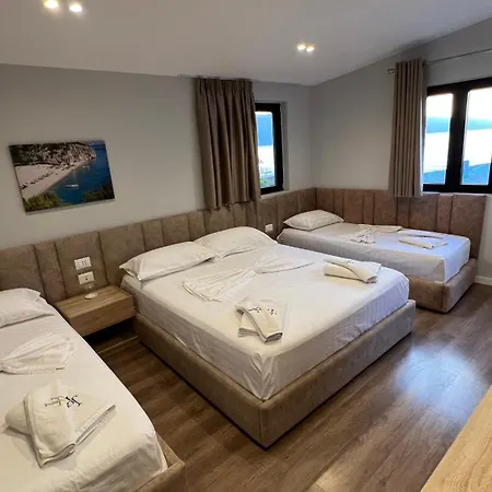 Tramonto Vlore Hotel *