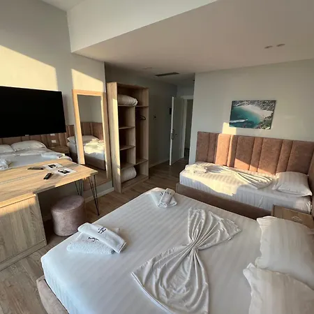 Tramonto Vlore Hotel