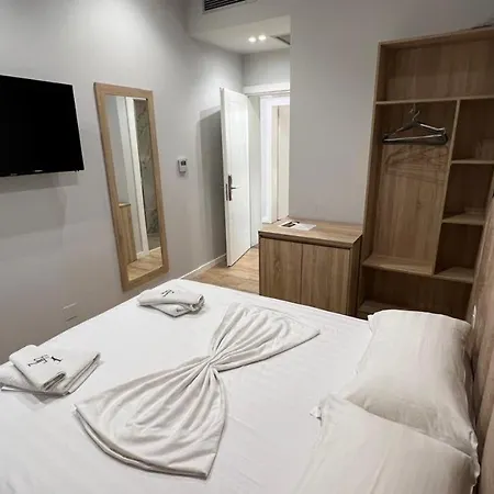 Hotel Tramonto Vlore