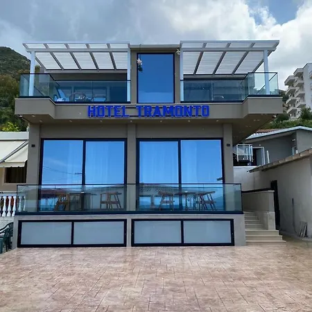 Tramonto Vlore Hotel Radhimë