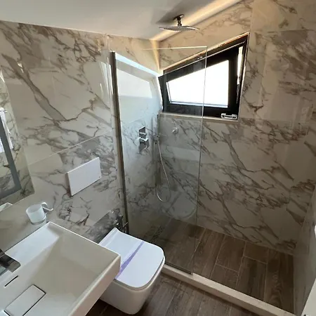 Hotel Tramonto Vlore