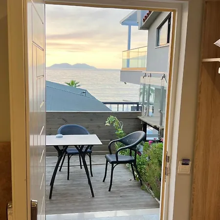 Tramonto Vlore Radhima