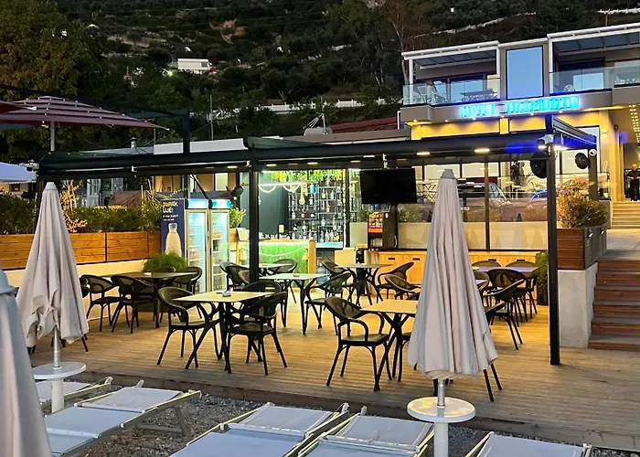 Szálloda Tramonto Vlore *