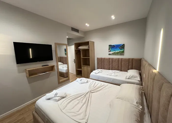 Szálloda Tramonto Vlore Radhima