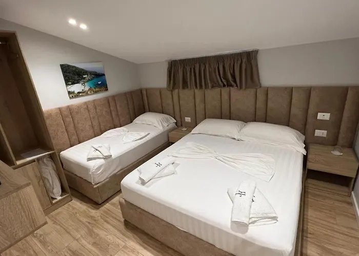 Tramonto Vlore Szálloda